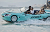 Un jet car azul