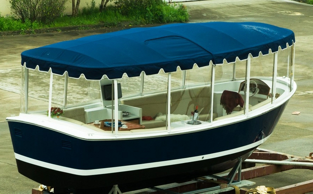 Bote turístico