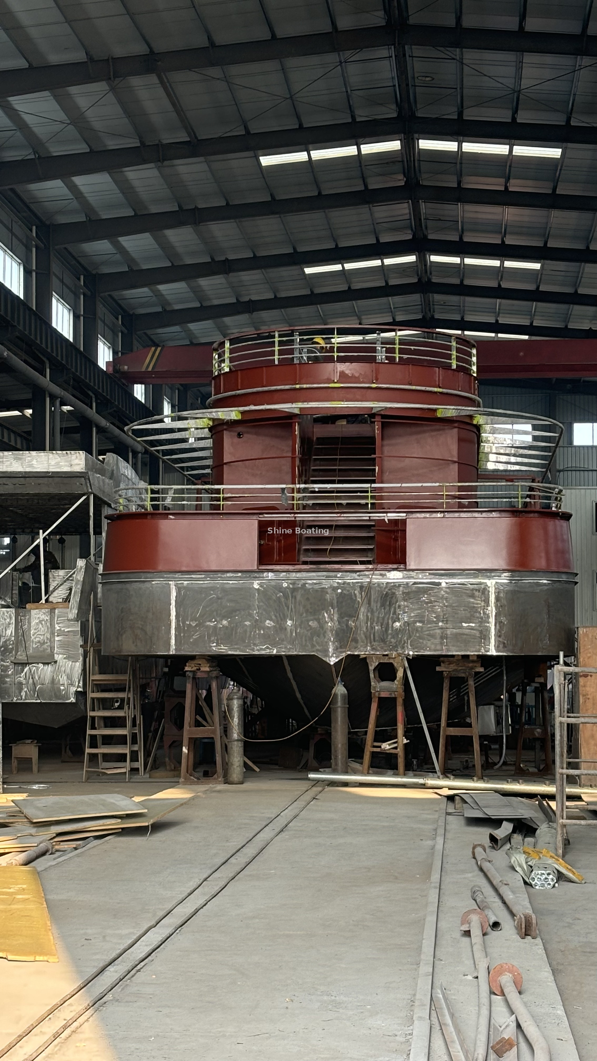 Popa de barco el&eacute;ctrico de 40 metros.