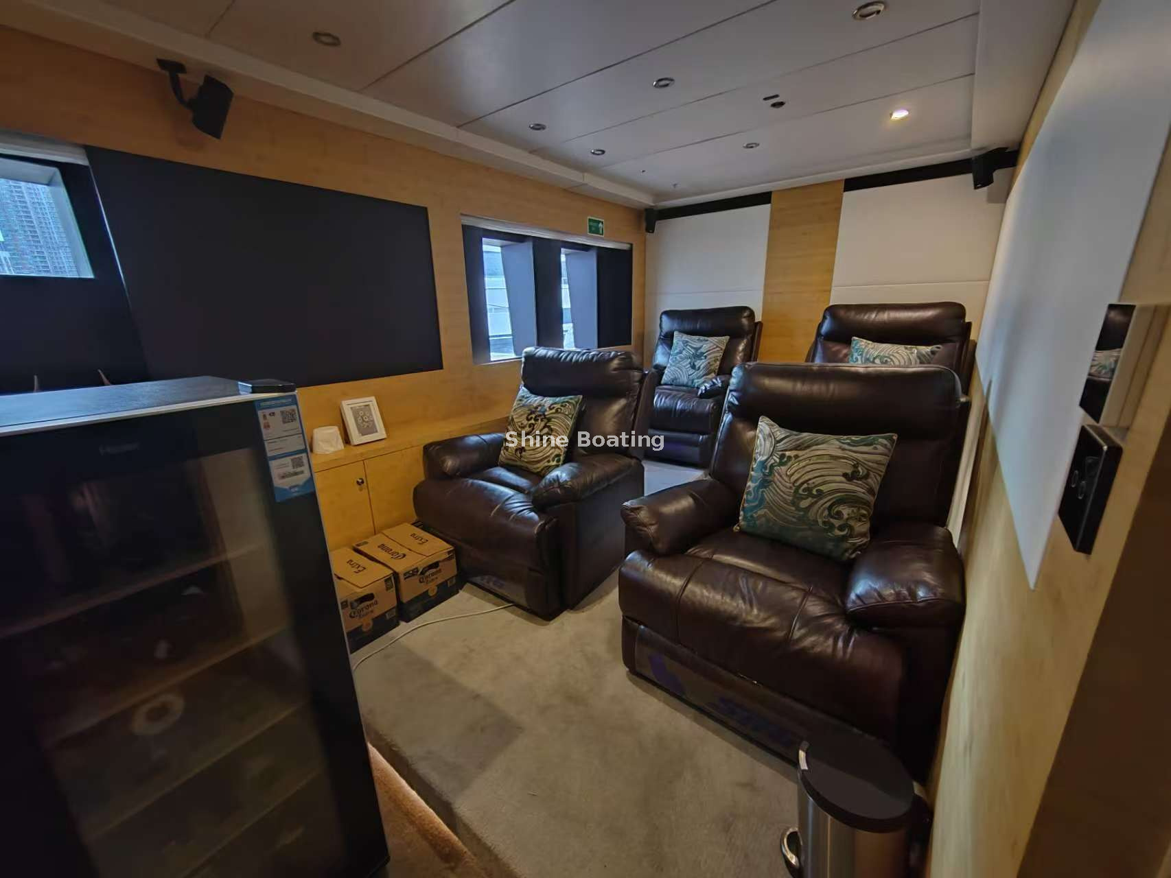 Yate de lujo de 150 pies (12)